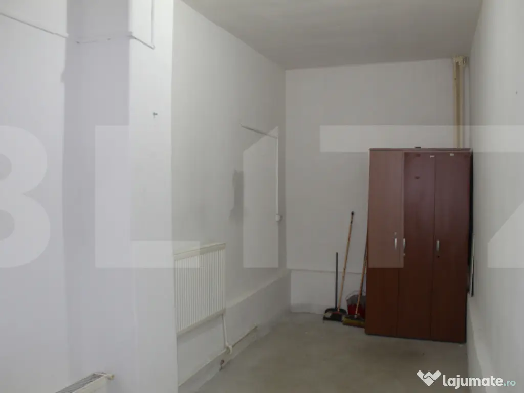 Spațiu comercial, 85 mp, vitrină stradală, vad excelent ?