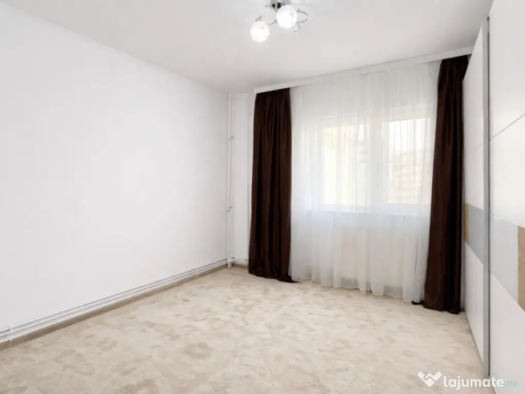 Apartament 3 camere cu Centrala proprie si Loc de parcare 