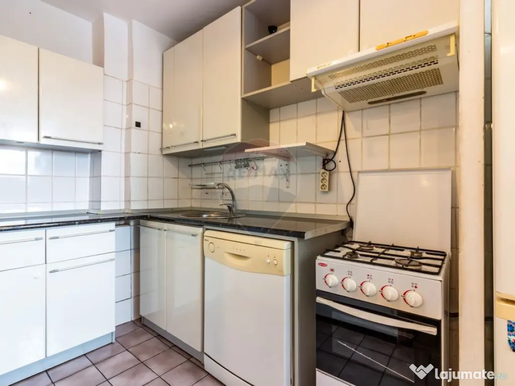 Apartament 2 camere decomandat de vânzare – Calea Moș... 
