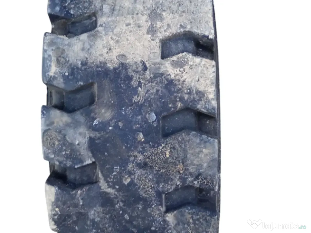 Vând anvelope pline pt stivuitor 