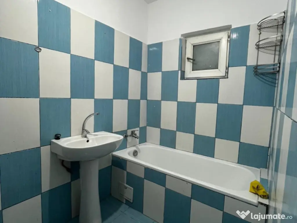 Apartament de vanzare cu 2 camere in Slobozia, Ialomița 