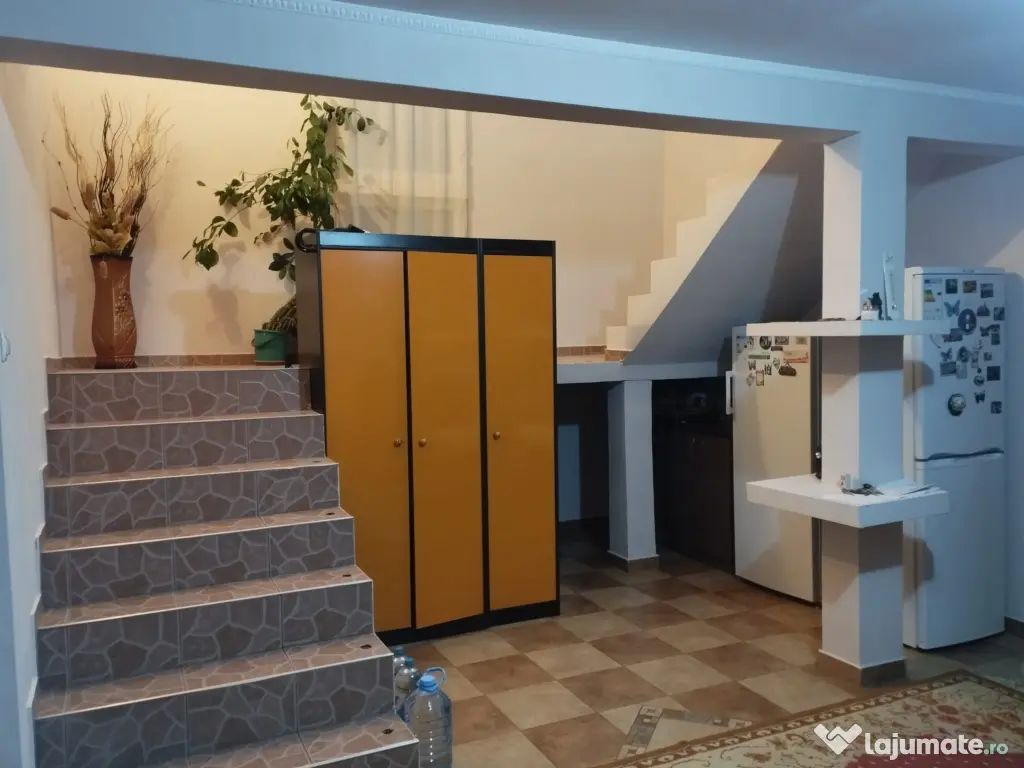 Casa spatioasa de inchiriat in Dornesti!!! 