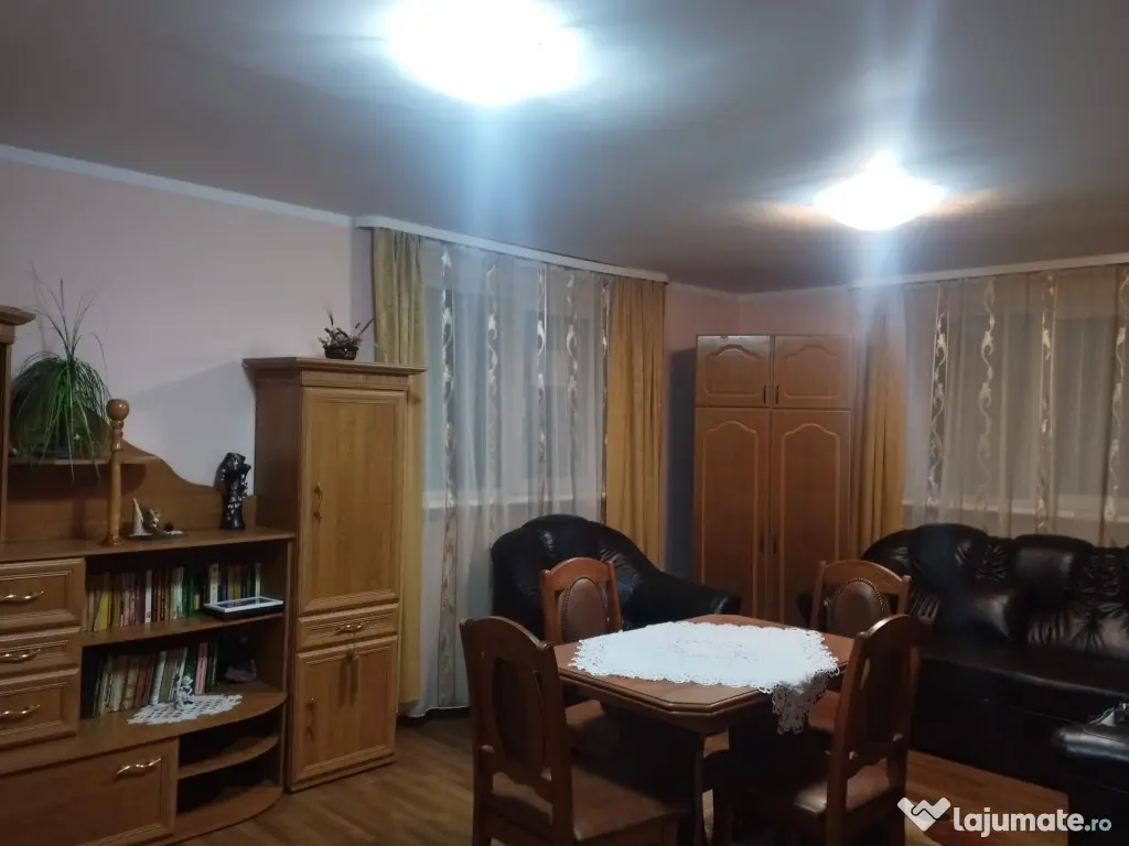 Casa spatioasa de inchiriat in Dornesti!!! 