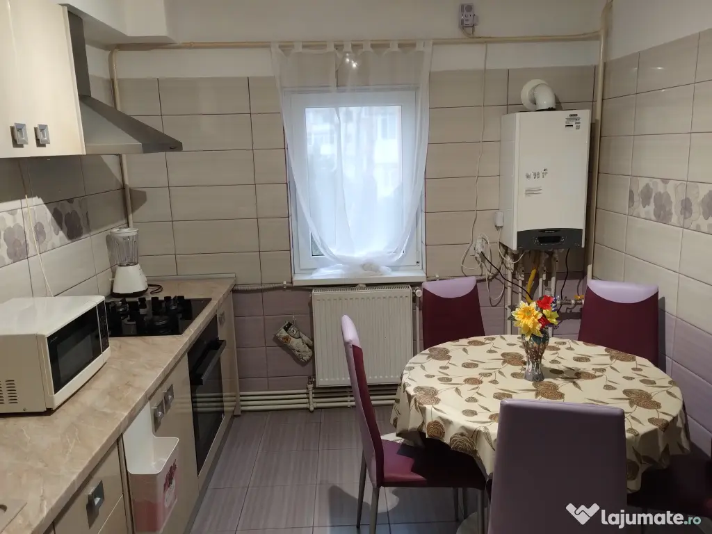 Apartament decomandat 3 camere comuna Berca, jud.Buzau