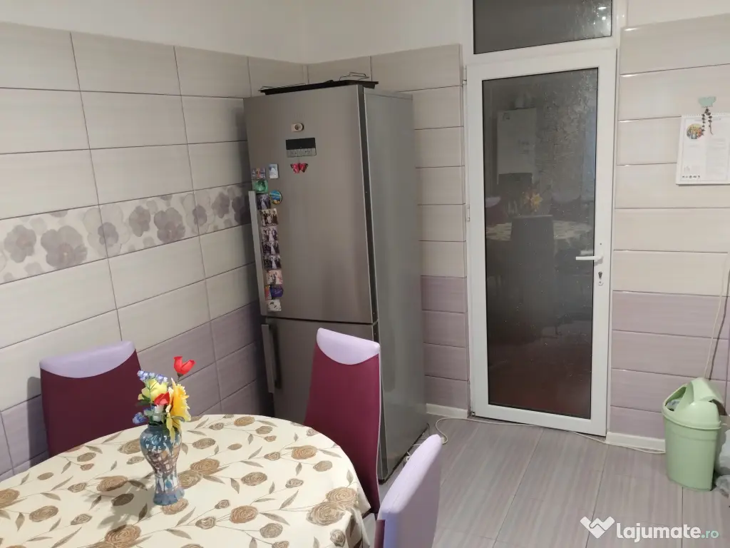 Apartament decomandat 3 camere comuna Berca, jud.Buzau