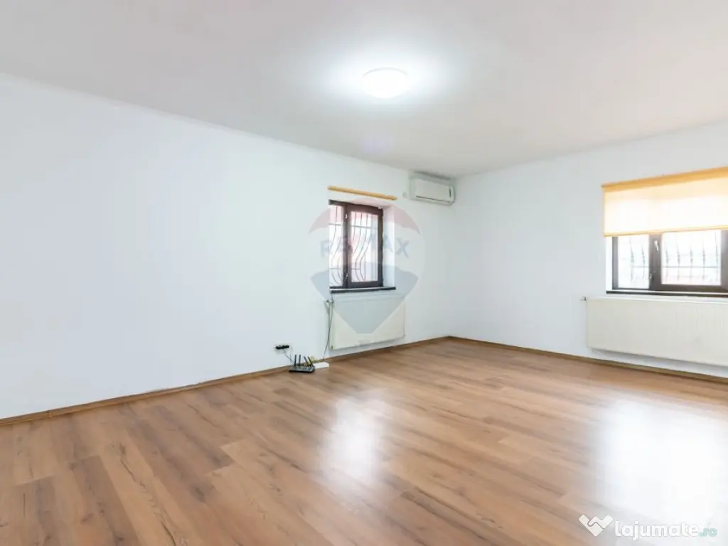 Spațiu comercial de vanzare în Voluntari, stradal, rand...