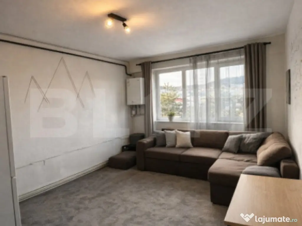 Garsonieră de vânzare situată pe strada Dragoș Vodă, la 