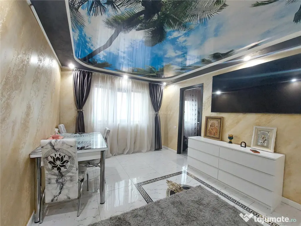 Garsoniera, 26 MP UTILI, etaj 4, complet renovata, Zona Pod