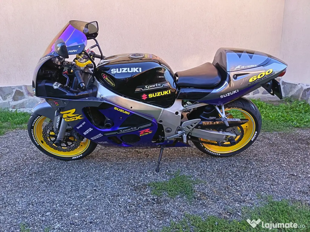 SUZUKI GSXR 600 ! FOARTE BUNA 