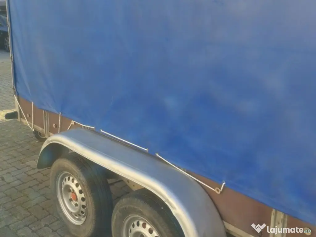 Vând Remorcă 2 tone Saris 2004