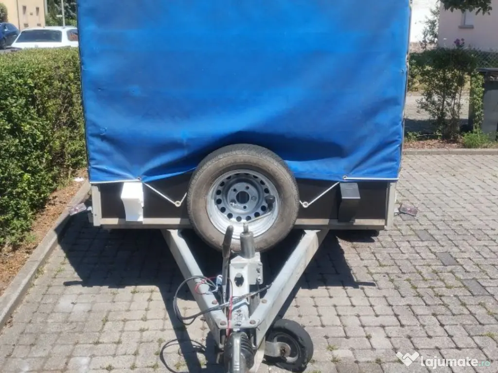 Vând Remorcă 2 tone Saris 2004