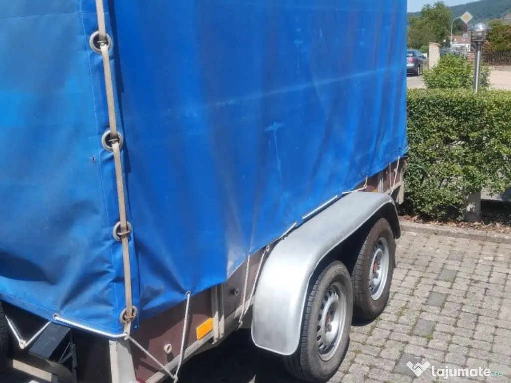 Vând Remorcă 2 tone Saris 2004