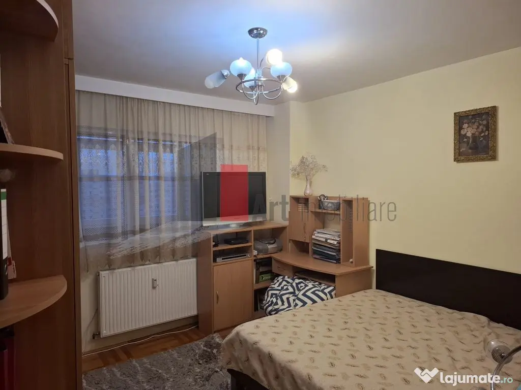 Apartam 3 camere, SD, et.9/10, Piața Sălăjan 