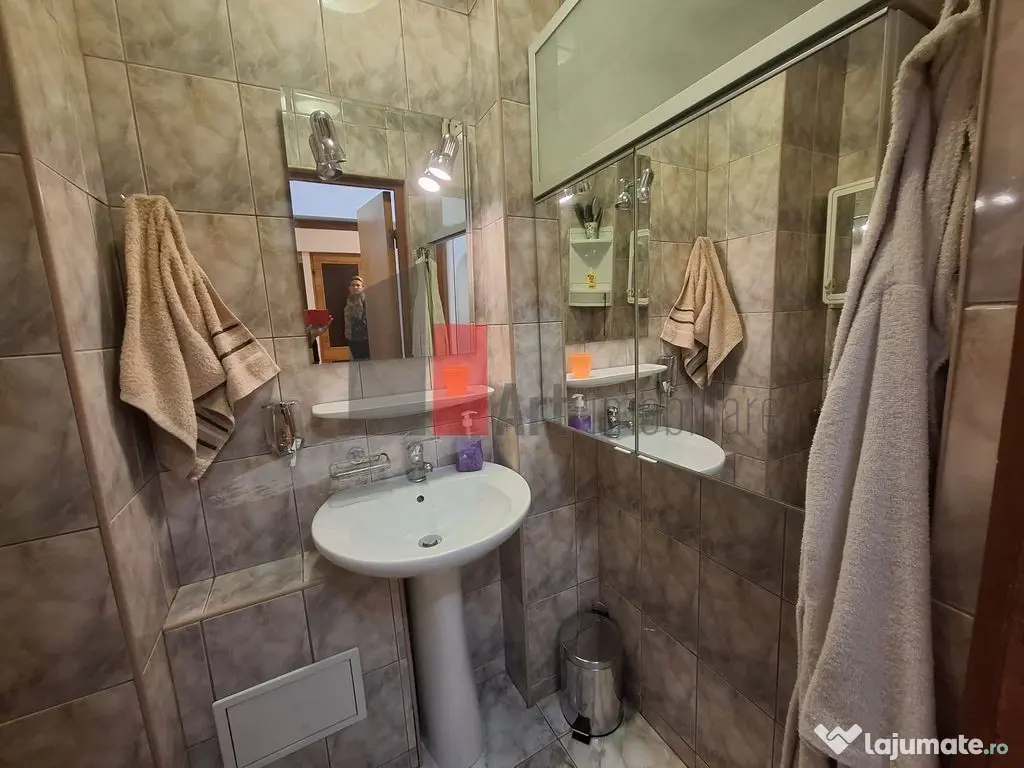 Apartam 3 camere, SD, et.9/10, Piața Sălăjan 