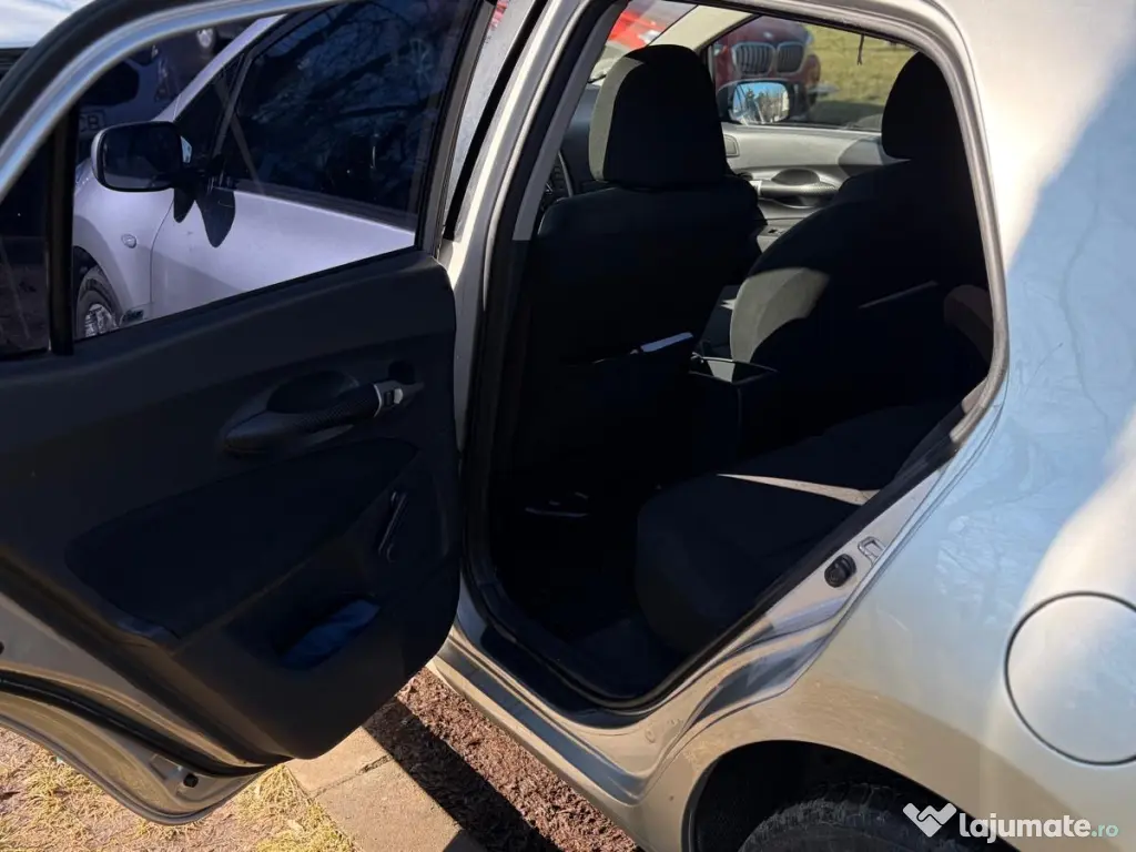 Toyota Auris 1.4i VVT-i