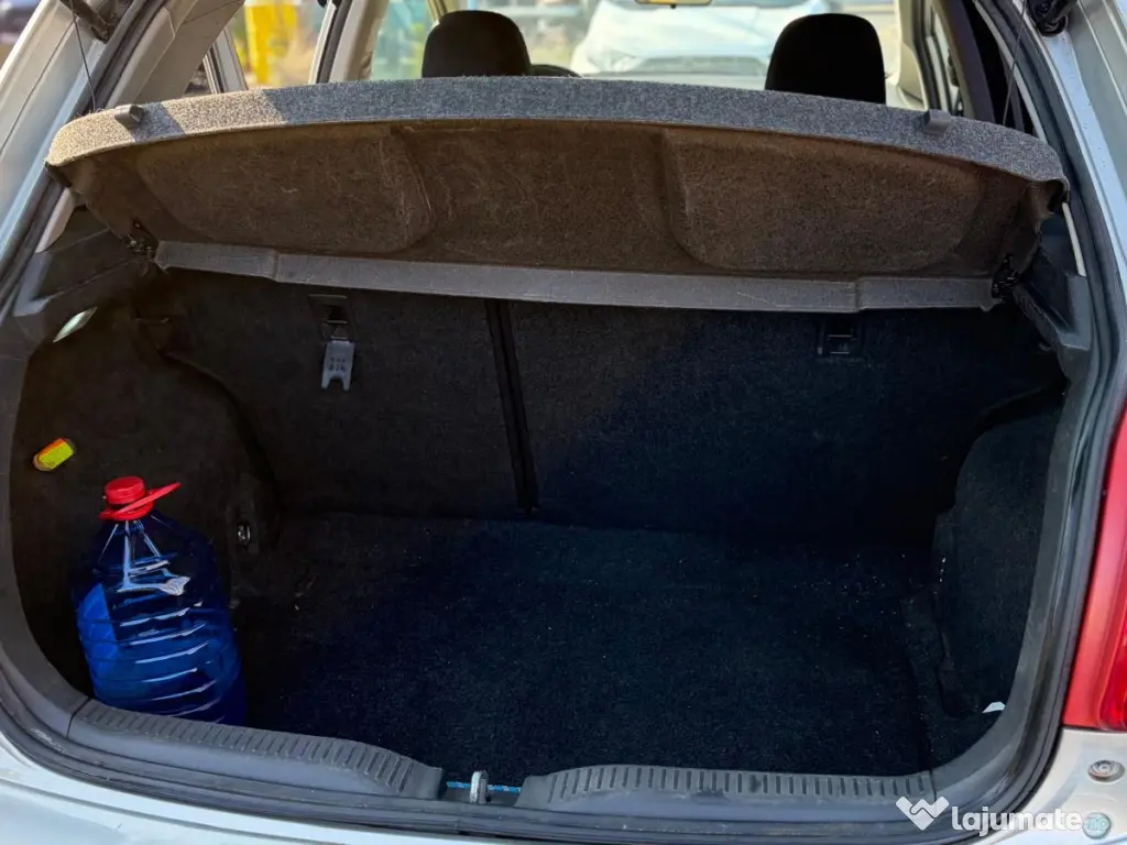 Toyota Auris 1.4i VVT-i