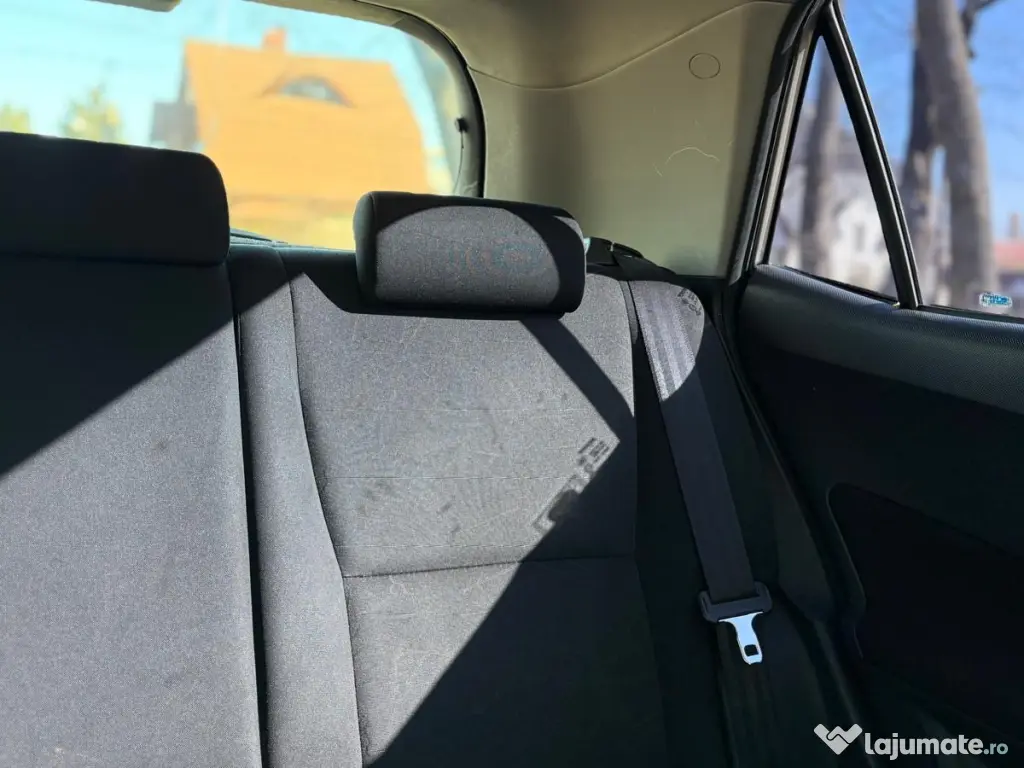 Toyota Auris 1.4i VVT-i