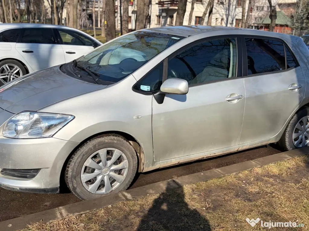 Toyota Auris 1.4i VVT-i