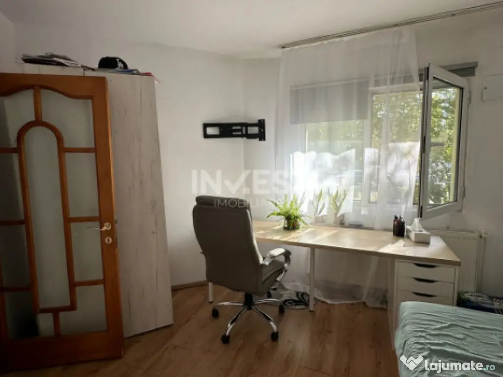 Apartament de vanzare, 3 camere, zona Canta, Iasi