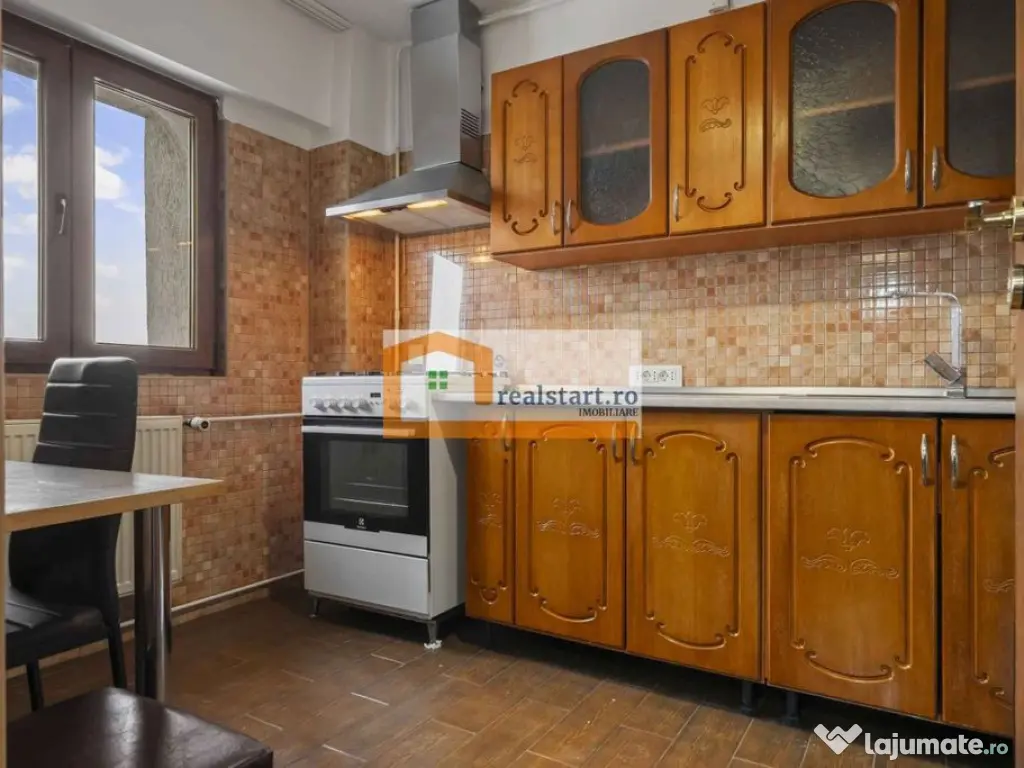 Prima inchiriere, Stirbei Voda, 800m distanta Metrou Eroi... 