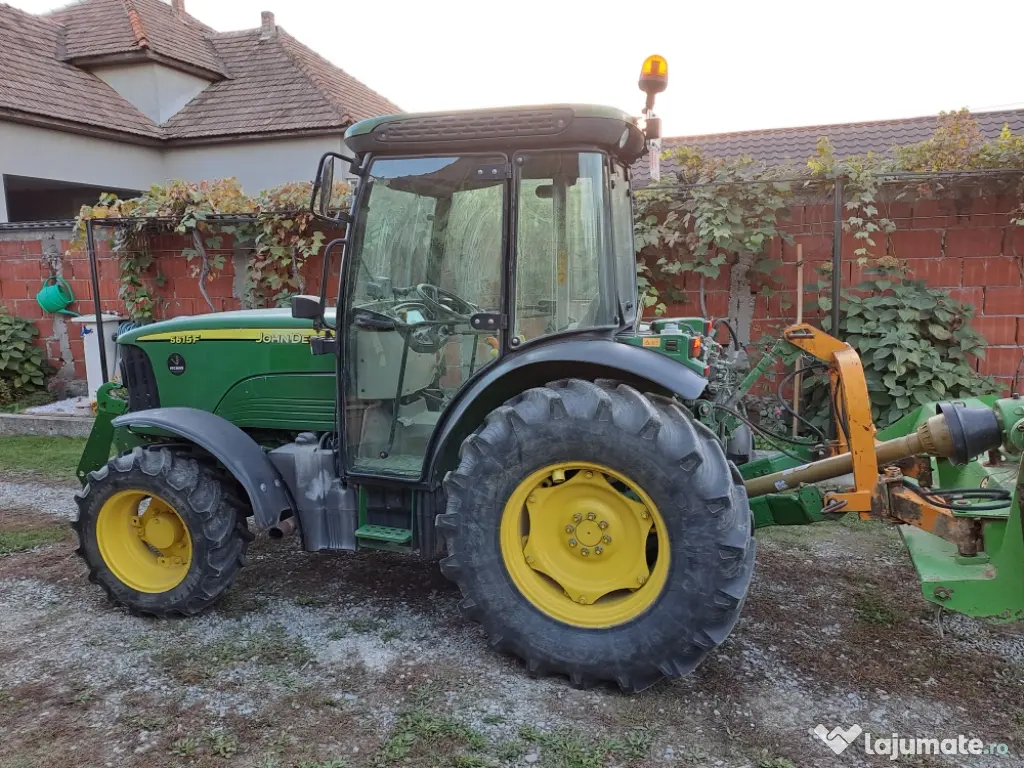 JOHN DEER 5615F