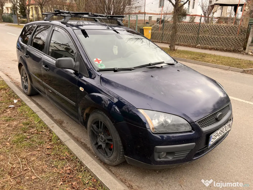 Ford focus 2 , 2005 , 1,4 benzina și GPL 
