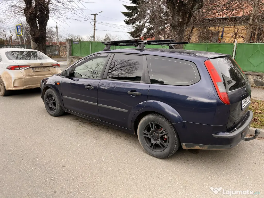 Ford focus 2 , 2005 , 1,4 benzina și GPL 