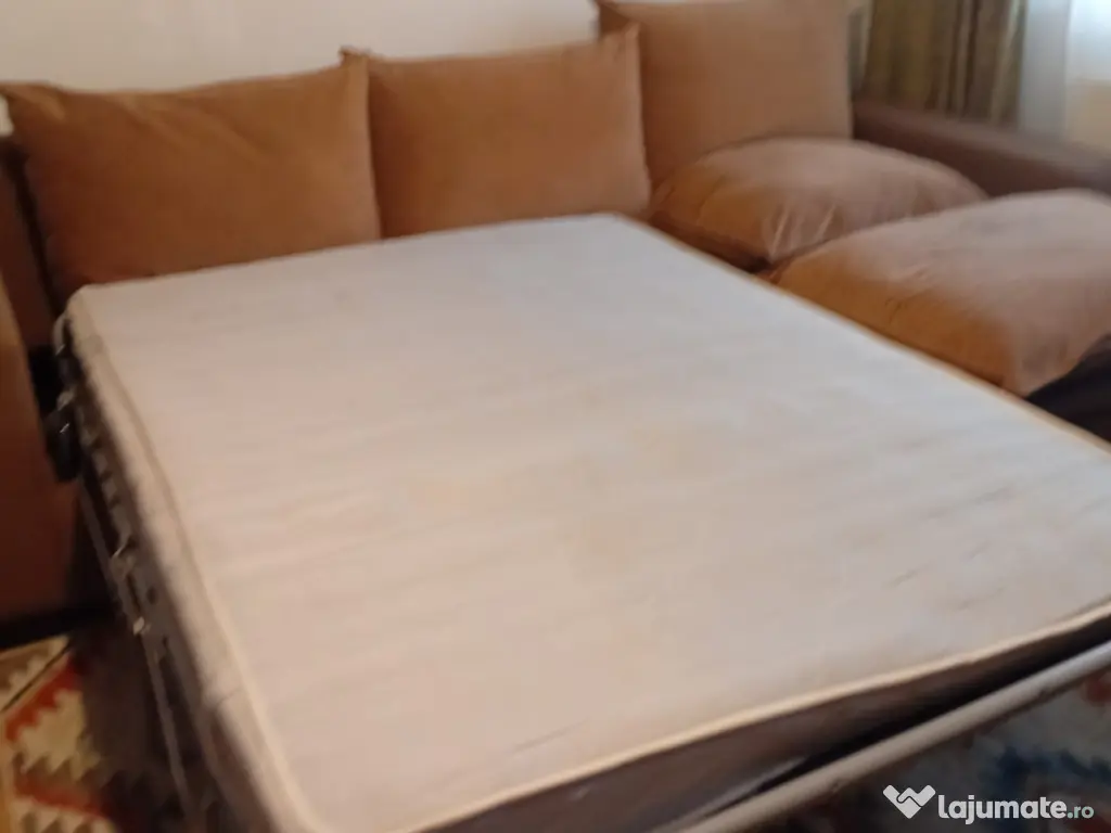 Vând urgent colțar extensibil, 1300 lei