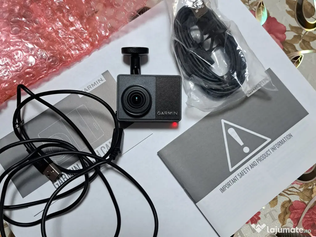 Camera de bord Garmin Dash Cam 67W