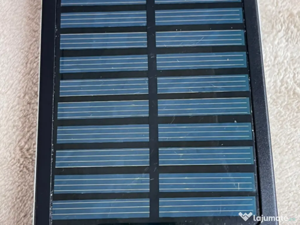 Incarcator solar device-uri multiple 