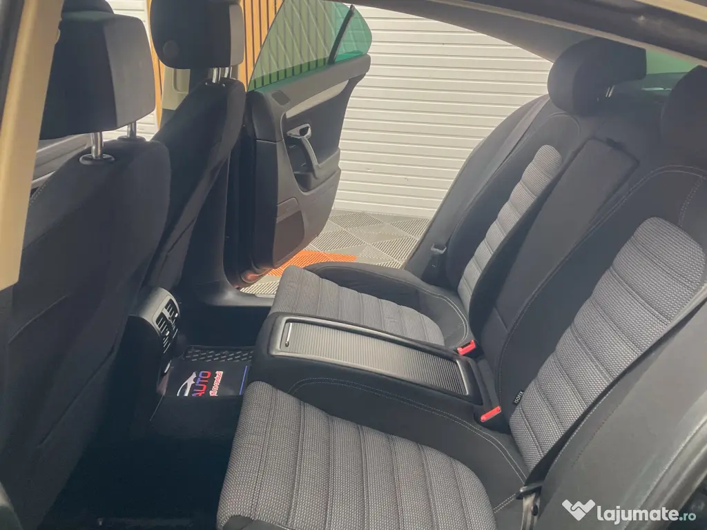 VW PASSAT CC , 2.0 TDI . 146 000 Km Reali . Trapa mare , Bi-Xenon .