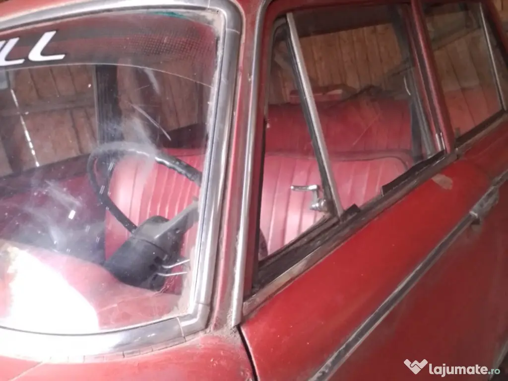 Vând fiat1300 în anul1966,radiat, nefuncțional. 