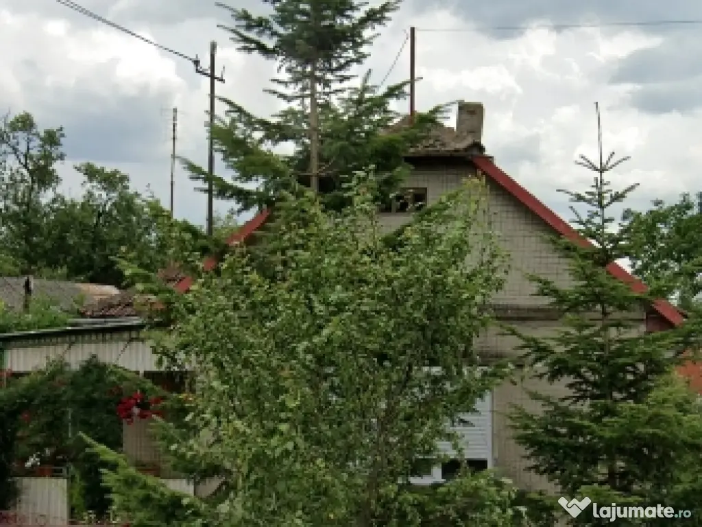 Casă individuală Săcășeni
