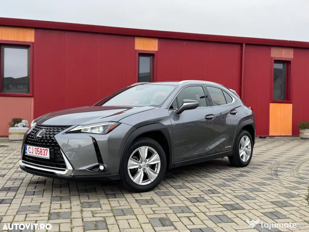 Lexus UX 250h Business Edition- Fcatura-Garantie-Revizie-Test baterie 