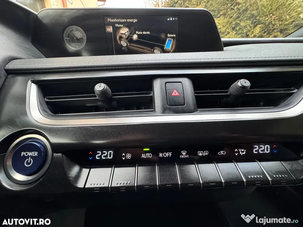 Lexus UX 250h Business Edition- Fcatura-Garantie-Revizie-Test baterie 