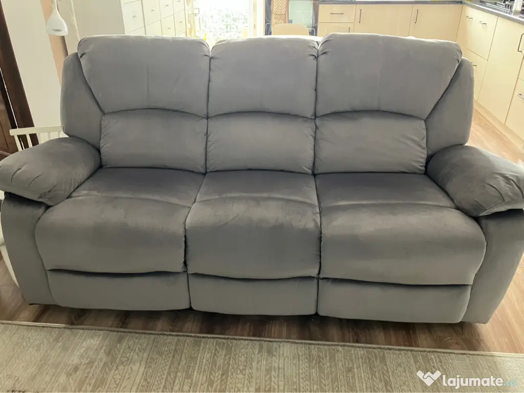 Canapea 3 locuri cu recliner 