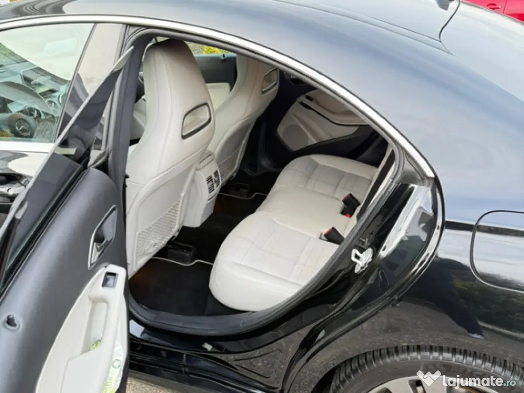 2015 Mercedes-Benz CLA 200 CDI Automat, Impecabil 
