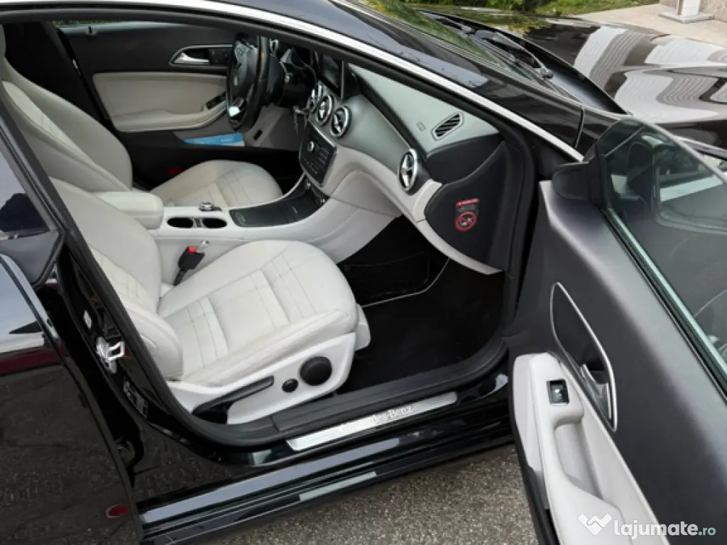 2015 Mercedes-Benz CLA 200 CDI Automat, Impecabil 