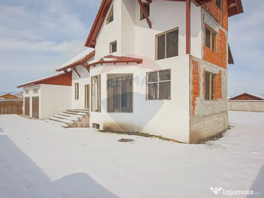 COMISION 0%| Casă individuală | 2 garaje | 192 mp utili...