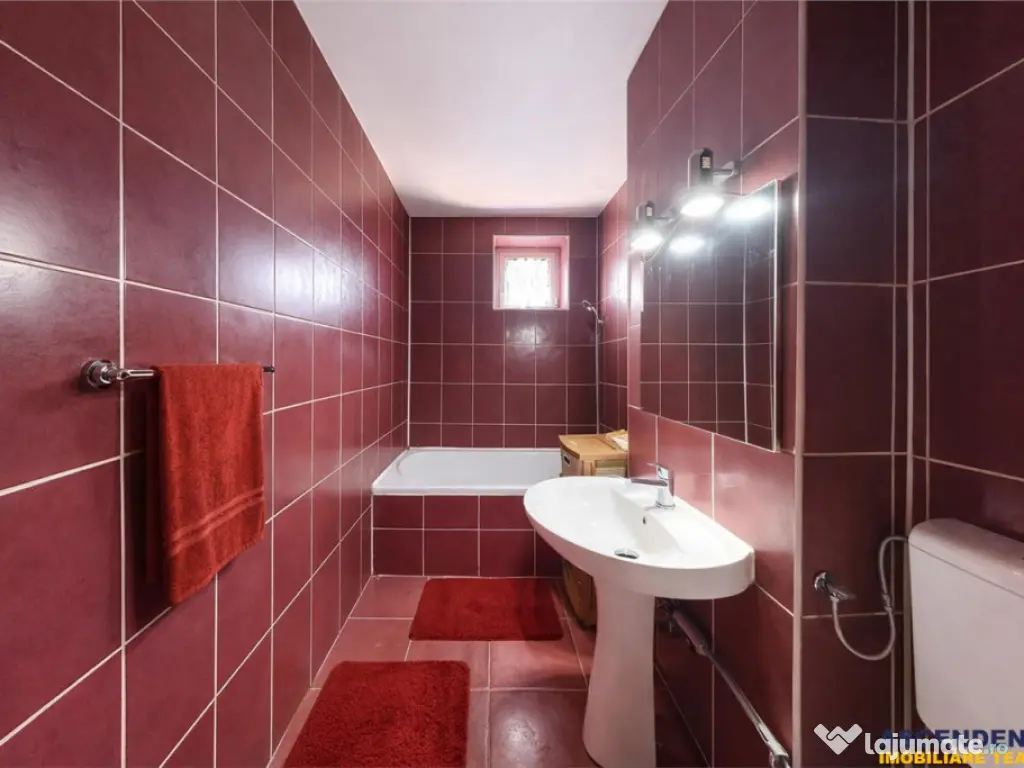 Tur 3D! Apartament 4 camere,2 balcoane,2 bai,zona centrala A