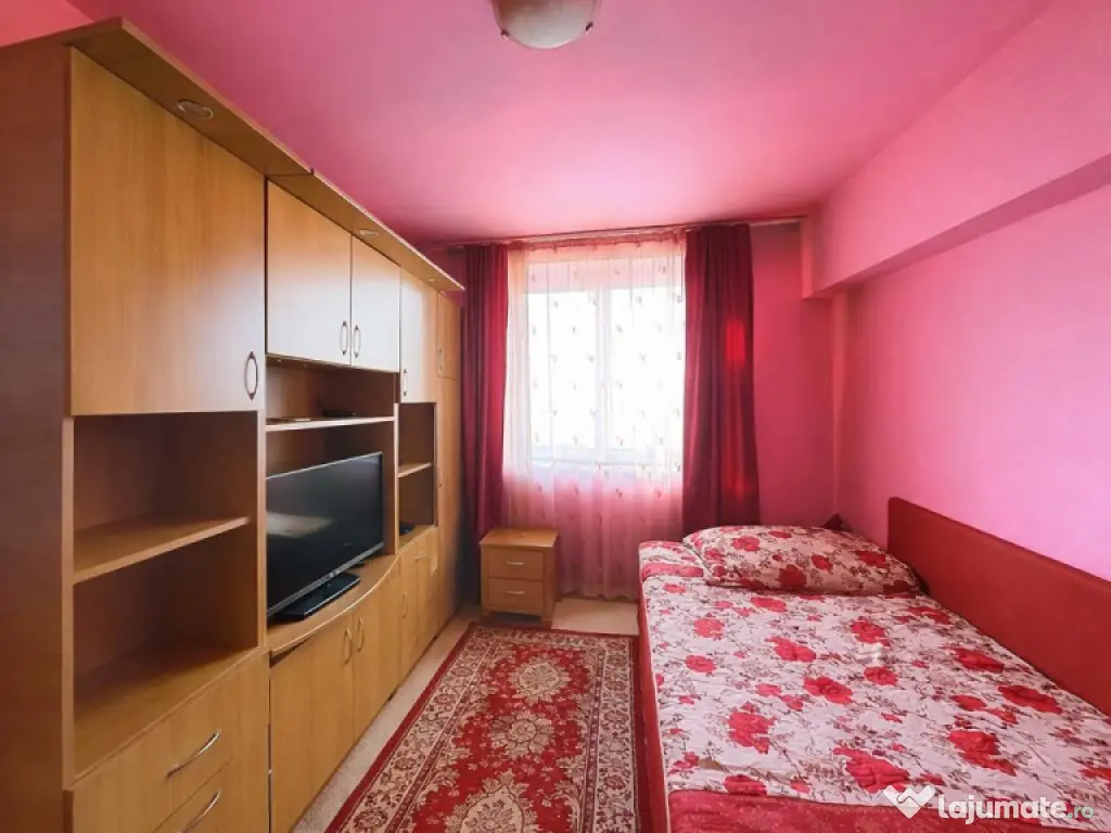 Tur 3D! Apartament 4 camere,2 balcoane,2 bai,zona centrala A