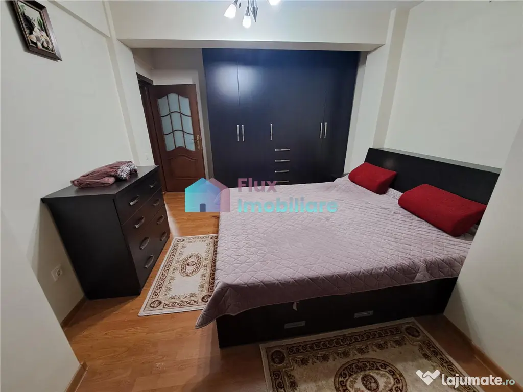 Apartament cu 4 camere G.Enescu etaj 3