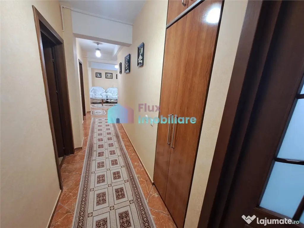 Apartament cu 4 camere G.Enescu etaj 3