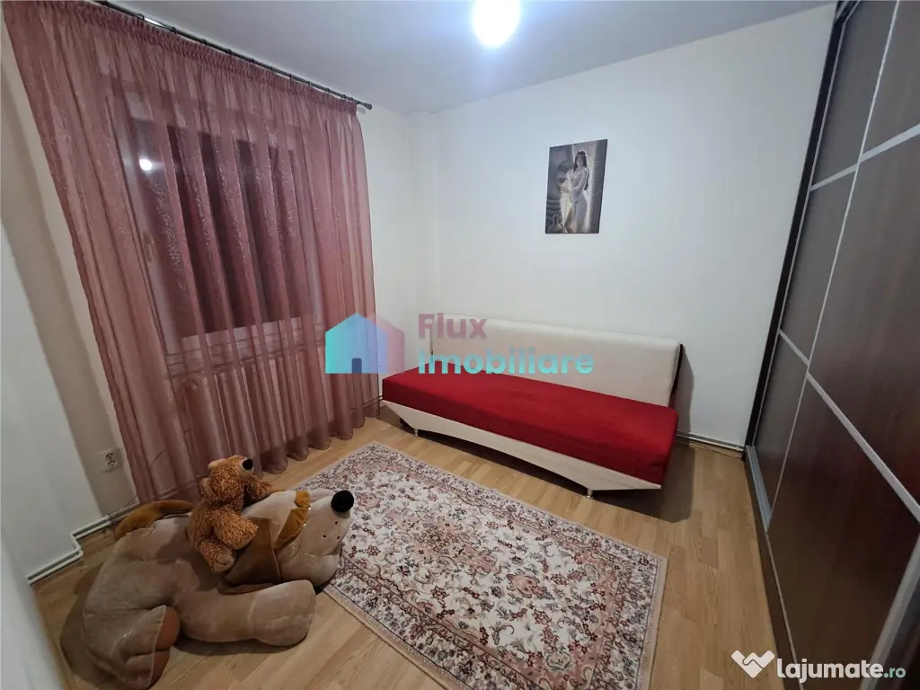 Apartament cu 4 camere G.Enescu etaj 3