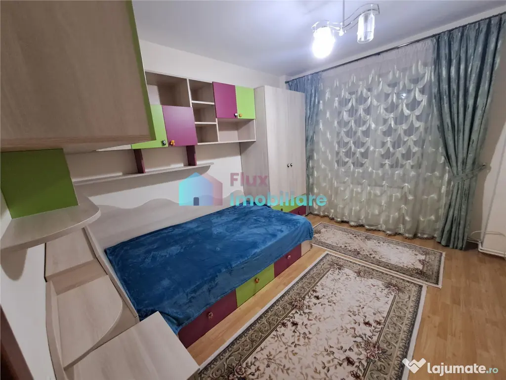 Apartament cu 4 camere G.Enescu etaj 3