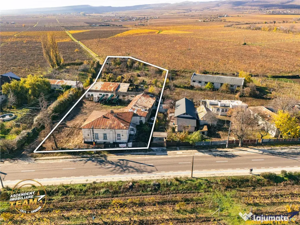 FILM! Domeniu de 4.000 mp intravilan casa boiereasca autent