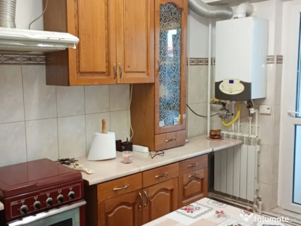 Apartament 2 camere + boxa, Mazepa 2 - direct proprietar 