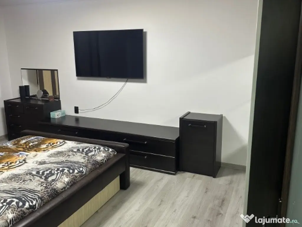 Apartament 3 camere, renovat complet – Mobilat ultramodern – Zona CEC