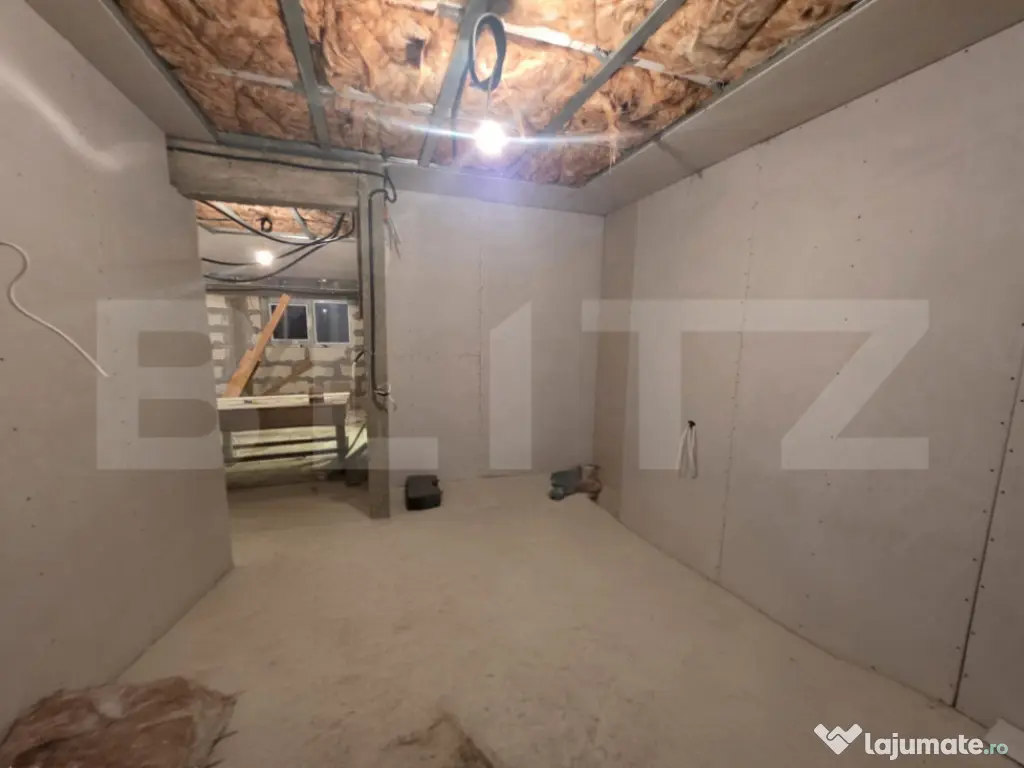 Casa 148 mp, zona Priseaca 