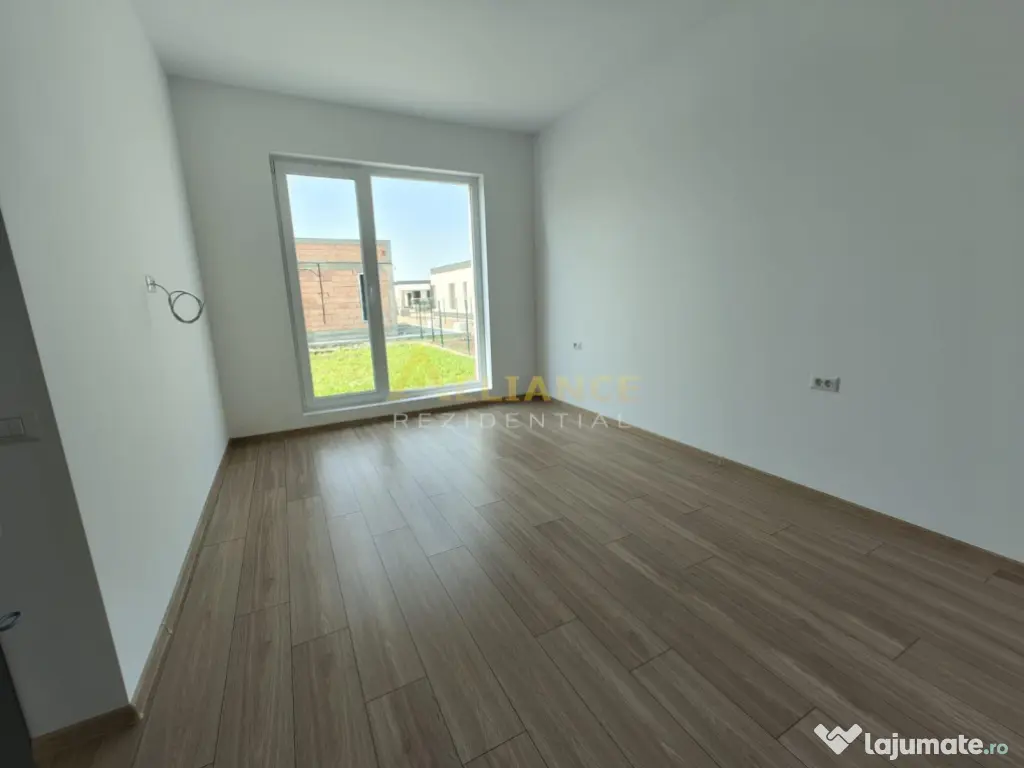 Casa Individuala - 4 camere - 2 bai - 423 mp teren